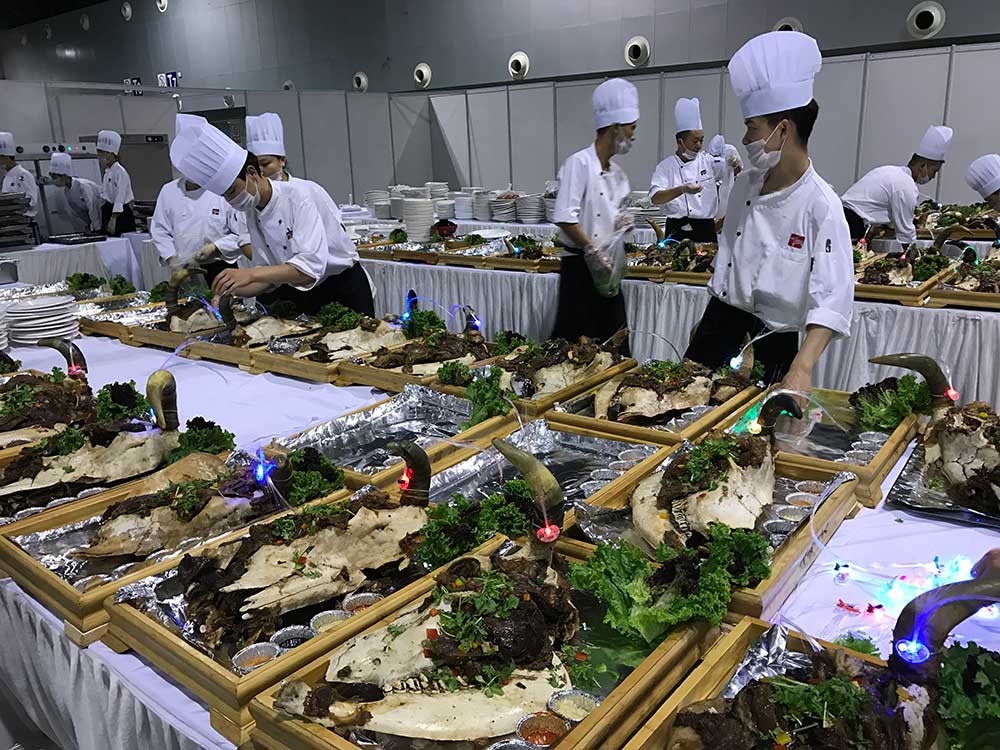 一站式外烩！华鸿盛筵中国外烩餐饮的先锋品牌！